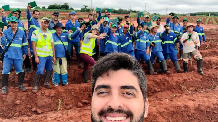 Produtores rurais na fazenda